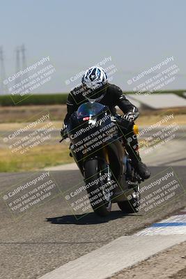 media/Jun-15-2025-Lets Ride (Sun) [[cf46f230ea]]/B Group/1220pm (Wheelie Bump)/